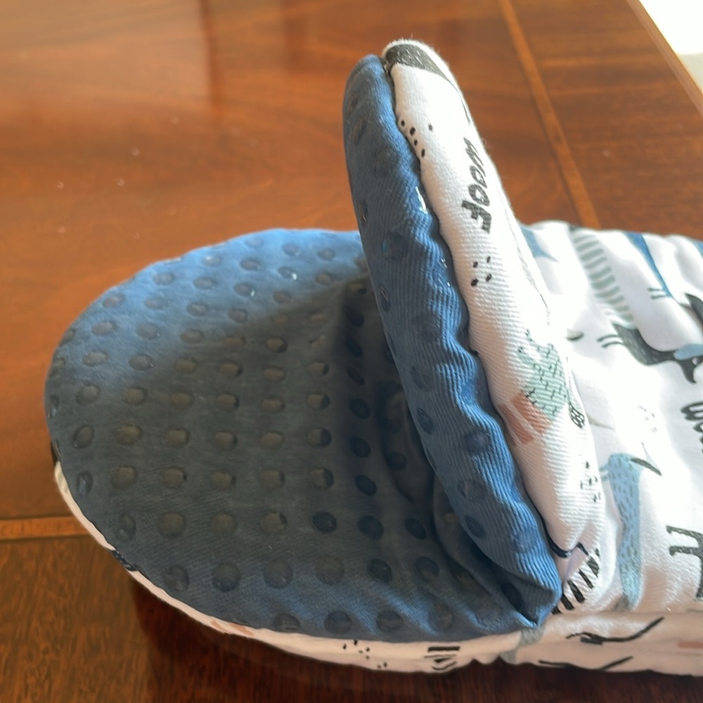 Dachshund themed set of two dachshund themed silicone mini ov… - Picture 7 of 7